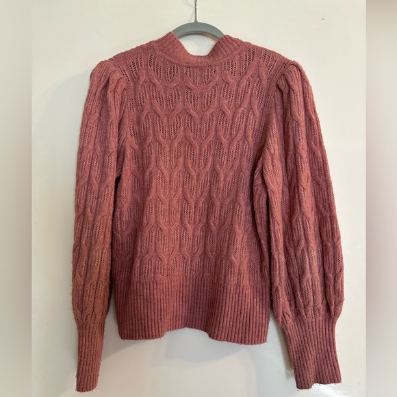 Express Sweater - Picture 3 of 4